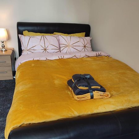 Crystal Suite 4 - Private Parking - Metro North Shields Esterno foto