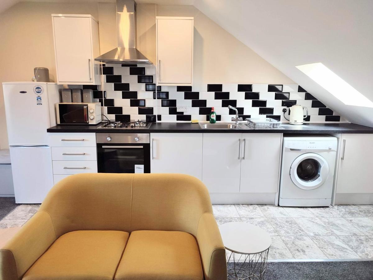 Crystal Suite 4 - Private Parking - Metro North Shields Esterno foto