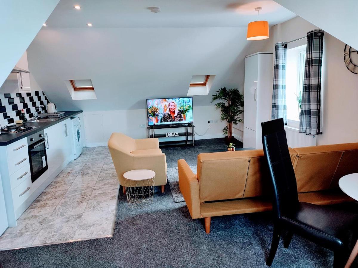 Crystal Suite 4 - Private Parking - Metro North Shields Esterno foto